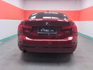 BMW 1 Series 2017 118i Sporty interior photo 8 BMW 1 Series 2017 118i Sporty interior photo 8