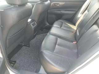 Nissan Teana 2013 2.5L XL Versión líder interior foto 8 Nissan Teana 2013 2.5L XL Versión líder interior foto 8