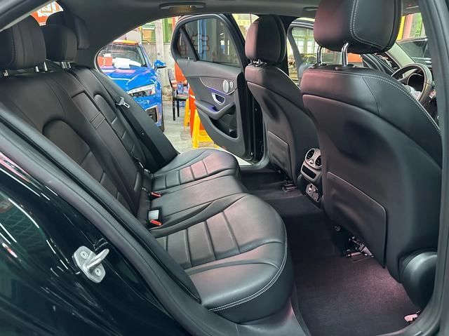 Mercedes-Benz C- Class 2021 C 260 L Sports Star Yao Zhen Tibetan Edition exterior photo 10 Mercedes-Benz C- Class 2021 C 260 L Sports Star Yao Zhen Tibetan Edition exterior photo 10