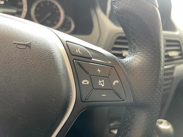 Mercedes-Benz E-Class (Imported) 2012 E 260 CGI Coupe interior photo 16 Mercedes-Benz E-Class (Imported) 2012 E 260 CGI Coupe interior photo 16
