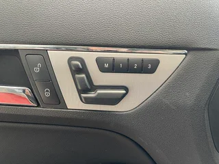 Mercedes-Benz E-Class (Imported) 2012 E 260 CGI Coupe interior photo 18 Mercedes-Benz E-Class (Imported) 2012 E 260 CGI Coupe interior photo 18