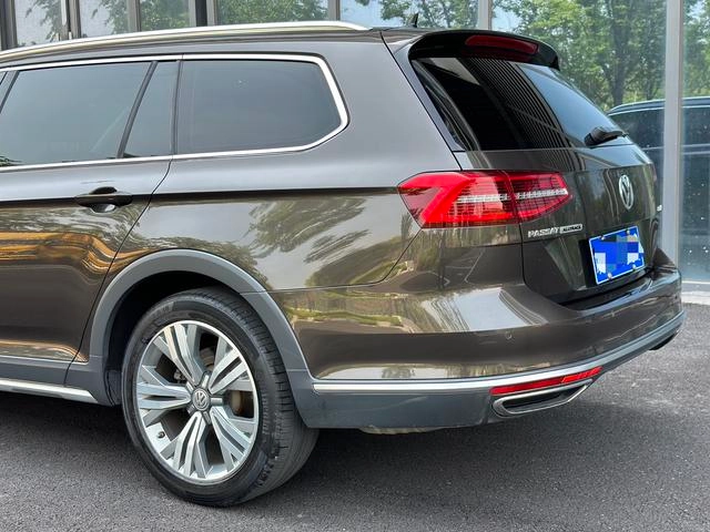 Volkswagen Weilan 2016 380TSI Four-wheel drive extension version exterior photo 7