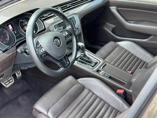 Volkswagen Weilan 2016 380TSI Four-wheel drive extension version interior photo 12