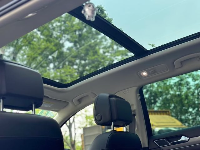 Volkswagen Weilan 2016 380TSI Four-wheel drive extension version interior photo 18