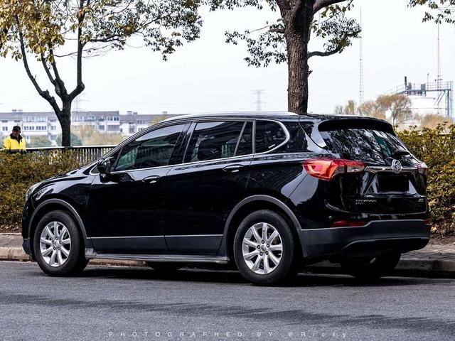 Buick Envision 2018 20T Двухприводная элитная модель интерьер фото 12 Buick Envision 2018 20T Двухприводная элитная модель интерьер фото 12