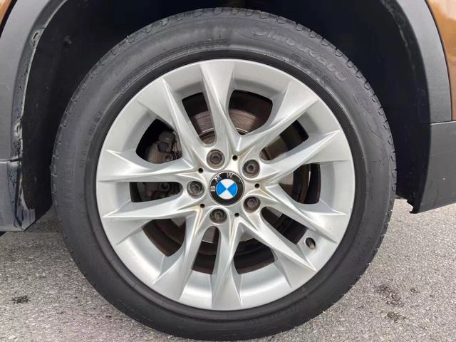 BMW X1 2015 sDrive18i Version améliorée de la mode intérieur photo 9 BMW X1 2015 sDrive18i Version améliorée de la mode intérieur photo 9