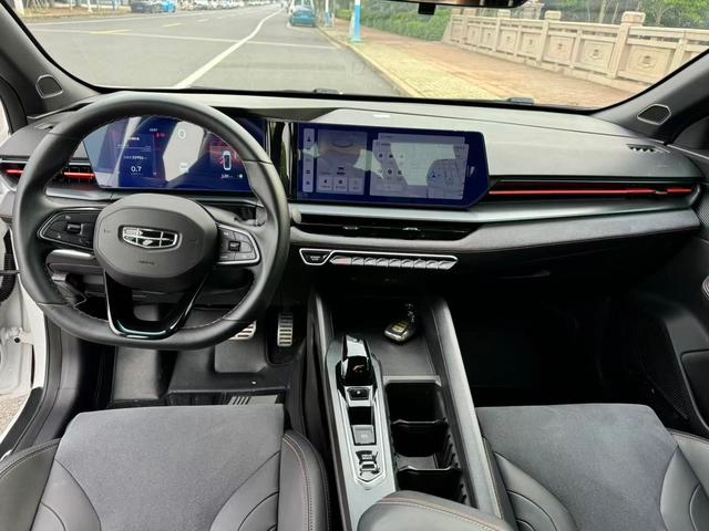 Geely Binrui 2022 Binrui COOL 1.5T DCT Versión de interruptor eléctrico exterior foto 7 Geely Binrui 2022 Binrui COOL 1.5T DCT Versión de interruptor eléctrico exterior foto 7