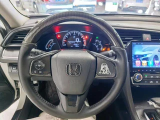 Honda Civic 2016 180TURBO CVT Comfort Edition interior photo 7