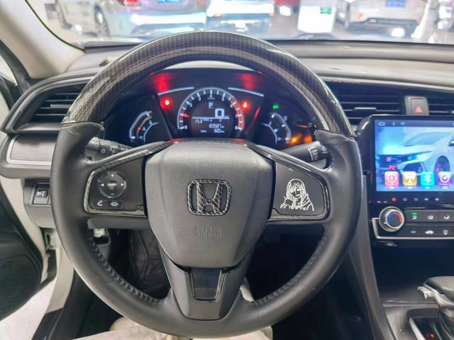 Honda Civic 2016 180TURBO CVT Comfort Edition interior photo 7