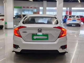 Honda Civic 2016 180TURBO CVT Comfort Edition interior photo 8