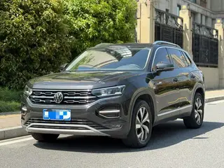 Volkswagen Tharu 2022 330TSI Versión inteligente de lujo con tracción en dos ruedas