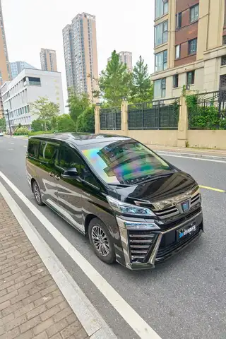 Toyota Vellfire 2021 Crown Dual Power 2.5L HV Ultimate Edition exterior photo 10 Toyota Vellfire 2021 Crown Dual Power 2.5L HV Ultimate Edition exterior photo 10