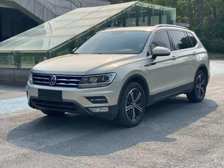 Volkswagen Tiguan L 2021 330TSI Versión inteligente con tracción automática en dos ruedas
