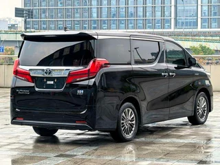 Toyota Alphard 2021 Double moteur 2.5L Version de luxe extérieur photo 8 Toyota Alphard 2021 Double moteur 2.5L Version de luxe extérieur photo 8