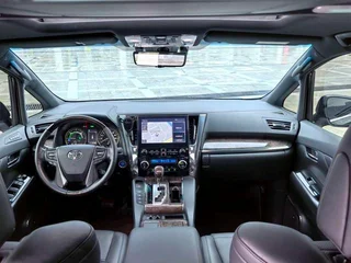 Toyota Alphard 2021 Double moteur 2.5L Version de luxe intérieur photo 13 Toyota Alphard 2021 Double moteur 2.5L Version de luxe intérieur photo 13