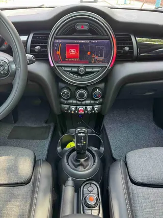 MINI 2019 1.5T COOPER Classic style Five-door version interior photo 14 MINI 2019 1.5T COOPER Classic style Five-door version interior photo 14