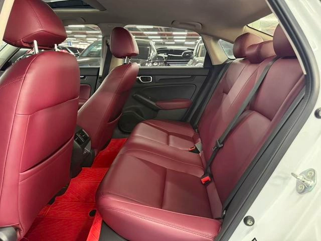 Honda Integra 2022 240TURBO CVT Versión de lujo interior foto 10