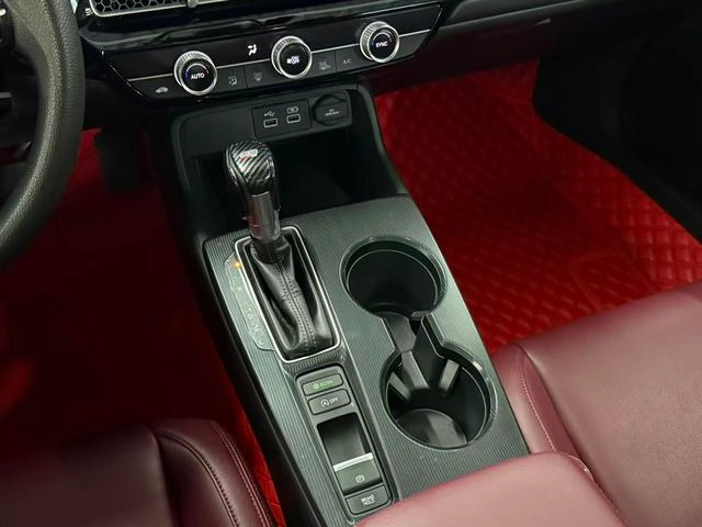 Honda Integra 2022 240TURBO CVT Versión de lujo interior foto 15