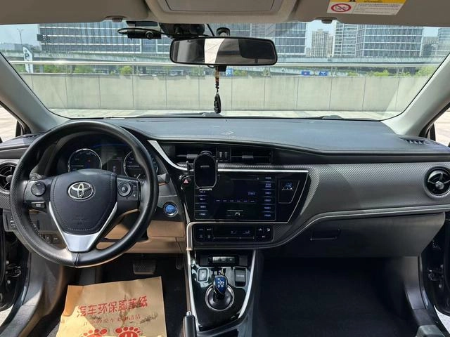 Toyota Levin Plug-in Hybrid 2019 1.8PH GS CVT Elite Edition interior photo 11