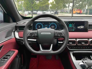 Jetour X70 Plus 2023 Versión de superación personal 1.5T DCT Superación personal PRO 5 Asiento interior foto 12