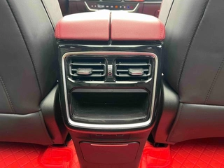 Jetour X70 Plus 2023 Versión de superación personal 1.5T DCT Superación personal PRO 5 Asiento interior foto 16