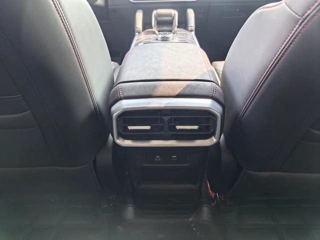 Jetour T2 2023 1.5TD Two-wheel drive Discover PRO interior photo 19 Jetour T2 2023 1.5TD Two-wheel drive Discover PRO interior photo 19