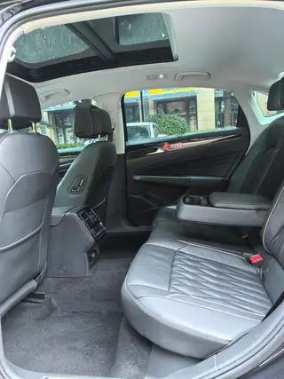 Volkswagen Passat PHEV 2019 430PHEV Édition de luxe mixte intérieur photo 9