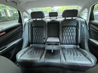 Volkswagen Passat PHEV 2019 430PHEV Édition de luxe mixte intérieur photo 13