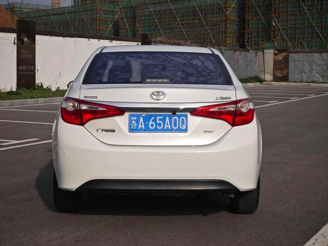 Toyota Levin 2017 1.2T V CVT Edición de lujo exterior foto 6 Toyota Levin 2017 1.2T V CVT Edición de lujo exterior foto 6