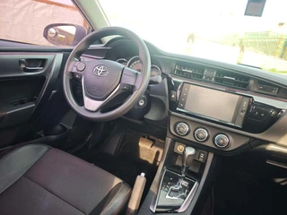 Toyota Levin 2017 1.2T V CVT Edición de lujo interior foto 12 Toyota Levin 2017 1.2T V CVT Edición de lujo interior foto 12