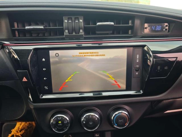 Toyota Levin 2017 1.2T V CVT Edición de lujo interior foto 13 Toyota Levin 2017 1.2T V CVT Edición de lujo interior foto 13