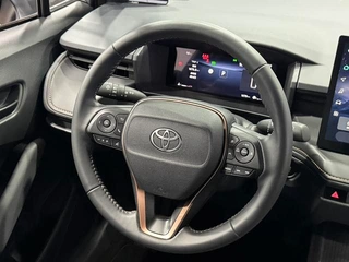 Toyota Frontlander 2026 2.0L CVT Confortable PLUS Version intérieur photo 15 Toyota Frontlander 2026 2.0L CVT Confortable PLUS Version intérieur photo 15