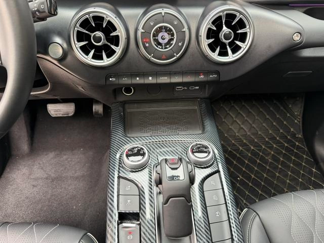 Tank 300 2024 2.0T Challenger interior foto 9 Tank 300 2024 2.0T Challenger interior foto 9