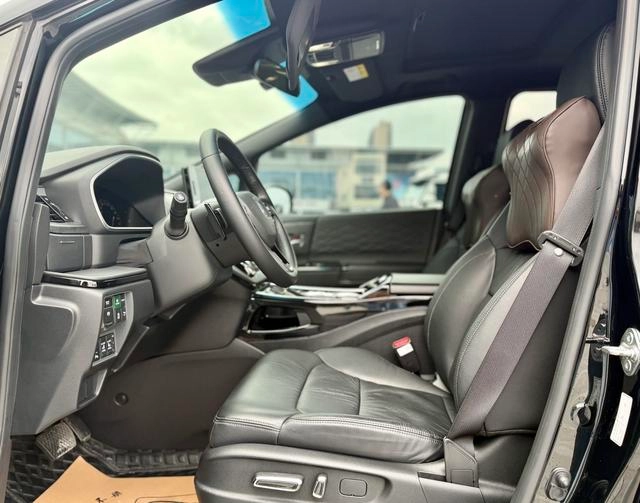 Honda Elysion 2024 2.0L e HEV Luxury Edition exterior photo 4 Honda Elysion 2024 2.0L e HEV Luxury Edition exterior photo 4