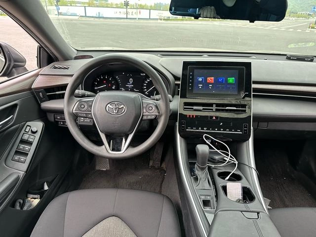 Toyota Avalon 2022 2.0L Versión emprendedora interior foto 14