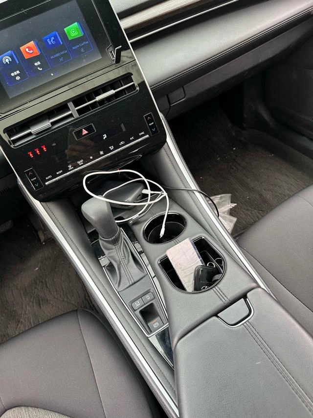 Toyota Avalon 2022 2.0L Versión emprendedora interior foto 18