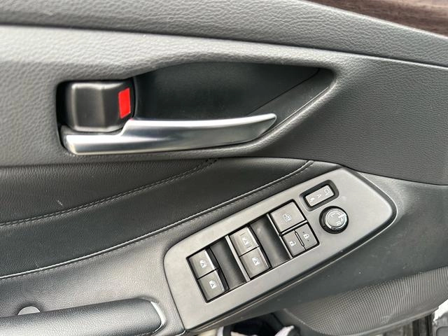 Toyota Avalon 2022 2.0L Versión emprendedora interior foto 19
