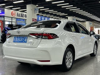 Toyota Corolla 2019 1.2T S-CVT GL Versión pionera interior foto 10