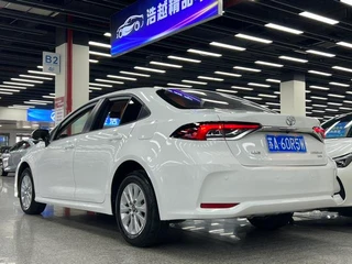 Toyota Corolla 2019 1.2T S-CVT GL Versión pionera interior foto 12