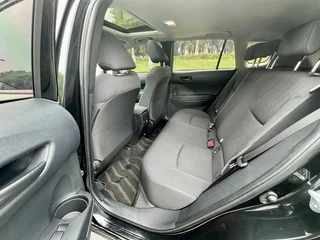 Toyota Corolla Cross 2022 2.0L Versión de lujo interior foto 11