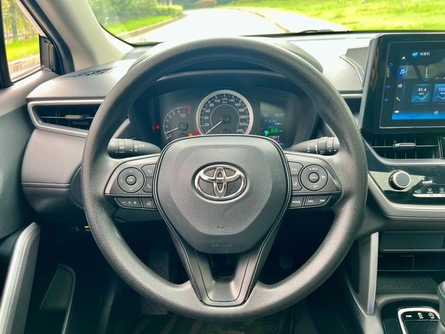 Toyota Corolla Cross 2022 2.0L Versión de lujo interior foto 13