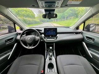 Toyota Corolla Cross 2022 2.0L Versión de lujo interior foto 16