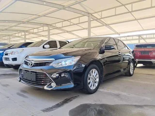 Toyota Camry 2016 2.0G Edición líder del décimo aniversario