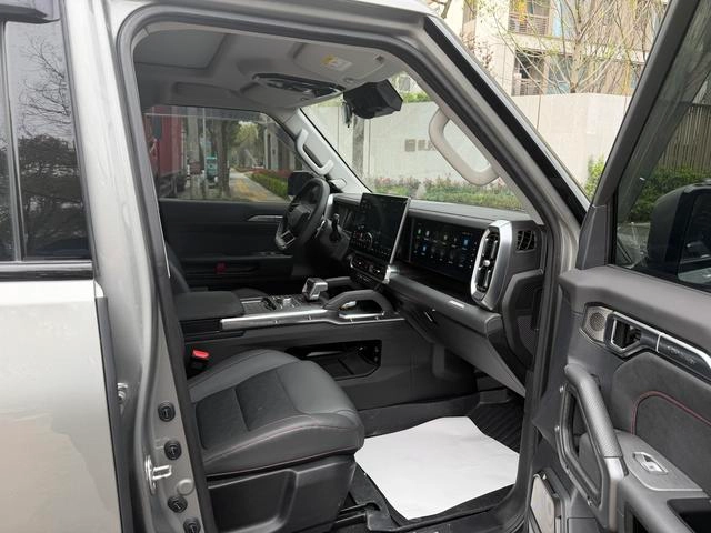 Jetour T2 2023 2.0TD Four-wheel drive Time travel PRO interior photo 12