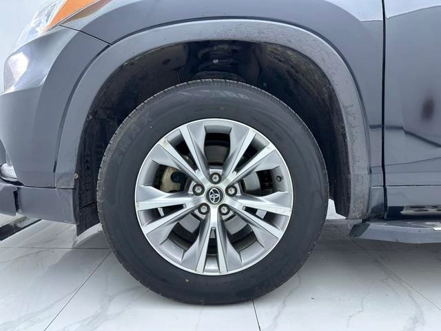 Toyota Highlander 2017 2.0T Version élite à deux roues motrices 5 Siège extérieur photo 7 Toyota Highlander 2017 2.0T Version élite à deux roues motrices 5 Siège extérieur photo 7