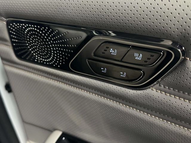 Geely Galaxy Galaxy Star Shine 8 PHEV 2025 60km EM-i Edición de lujo interior foto 12 Geely Galaxy Galaxy Star Shine 8 PHEV 2025 60km EM-i Edición de lujo interior foto 12