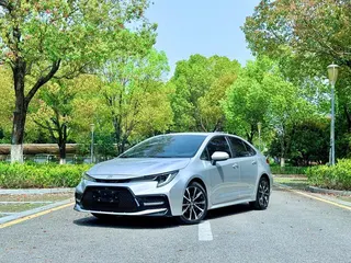 Toyota Levin 2021 185T CVT Version sportive
