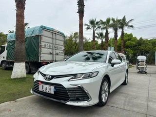Toyota Camry 2021 2.0G Luxury Edition