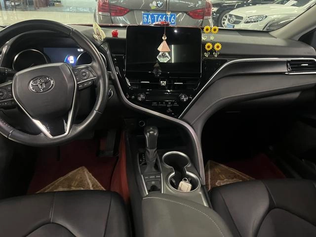 Toyota Camry 2021 2.0S Fengshang Edition interior photo 9 Toyota Camry 2021 2.0S Fengshang Edition interior photo 9