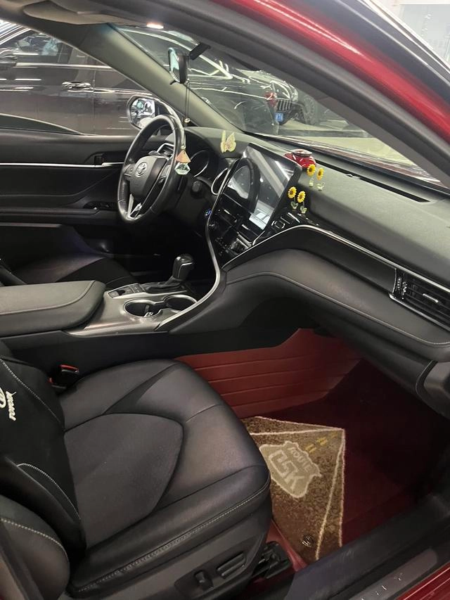 Toyota Camry 2021 2.0S Fengshang Edition interior photo 11 Toyota Camry 2021 2.0S Fengshang Edition interior photo 11